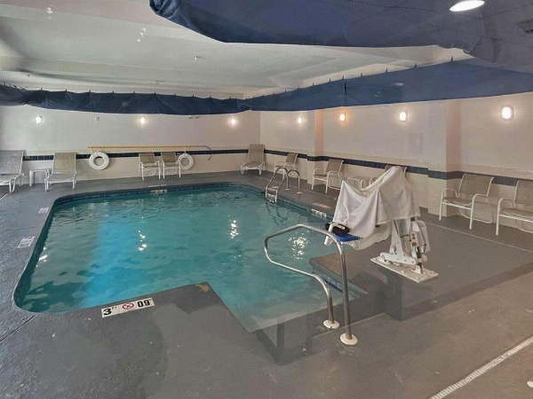 Springdale Inn & Suites image 14