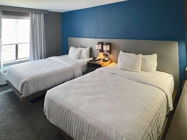 Springdale Inn & Suites image 7